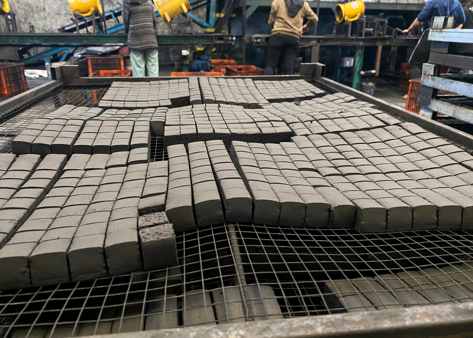 Coconut charcoal briquette supplier