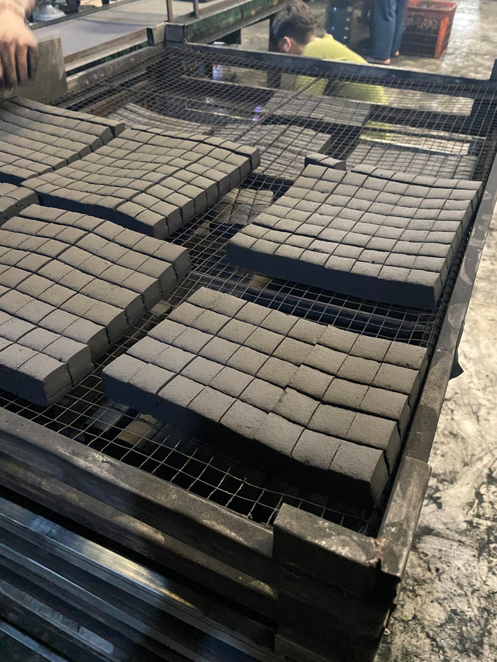 Coconut charcoal briquettes factory
