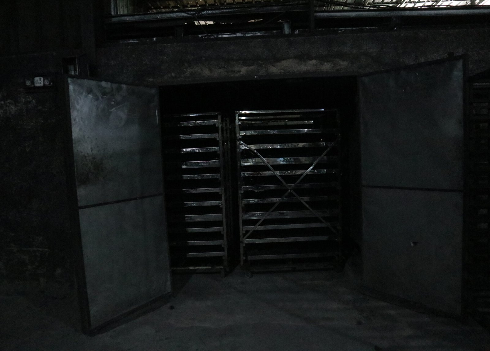 coconut charcoal briquettes factory