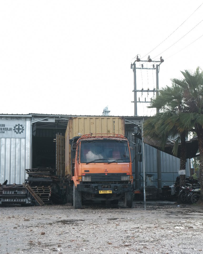 coconut charcoal briquettes factory